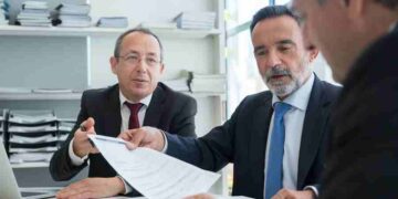 How Much Does A Personal Injury Lawyer Make