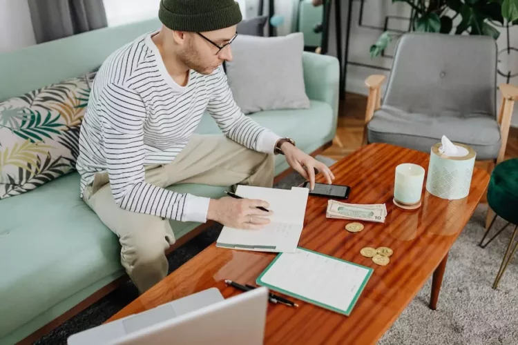 Earning Fair Wages Common Examples of Labor Law Violations