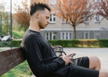 Can You Be Notified Of A Lawsuit By Phone