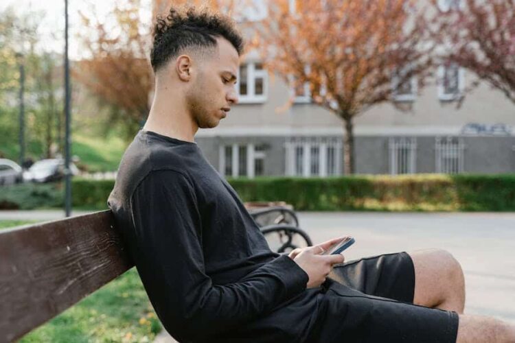Can You Be Notified Of A Lawsuit By Phone