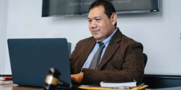 Navigating The Legal Landscape The Business Implications Of Free VPN For The American Legal Profession