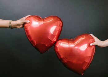 A Lawyer's Guide To Red Flags in Relationships