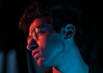 Historical Figures In Law And Their Iconic Glasses