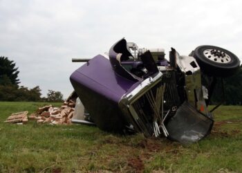 The Role Of A Personal Injury Lawyer In Truck Accident Cases
