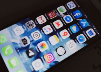 4 Legal Challenges Facing Mobile Health Applications And How To Overcome Them