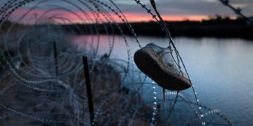 Appeals Court Keeps Controversial Texas Immigration Law On Hold