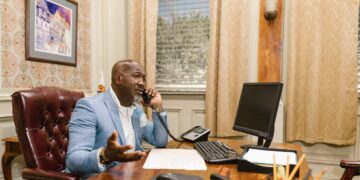 A Comprehensive Guide To Communicating With Your Ex-Spouse During a Divorce