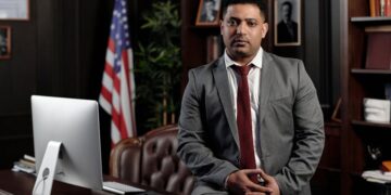 7 Signs You Need to Hire a Criminal Defense Attorney
