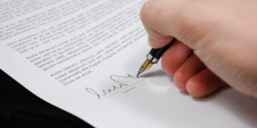 How Do Personal Injury Claims for Injuries from Falling Objects Work