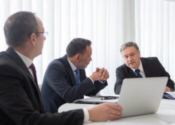 8 Situations That Require a Personal Injury Lawyer