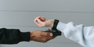 How E-Commerce Innovations Are Disrupting the Legal Tech Industry