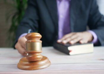 What Questions Should You Ask an 18 Wheeler Accident Legal Specialist