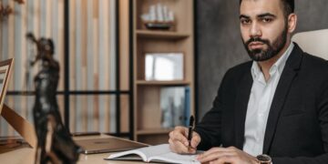 How to Know if Your Lawyer is Selling You Out Key Indicators