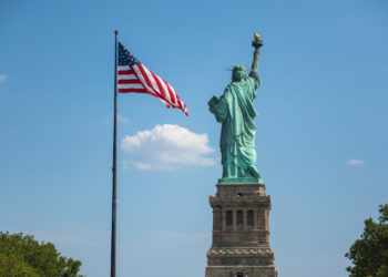 Understanding the Paths to U.S. Citizenship A Comprehensive Guide