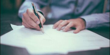 How to Navigate Personal Injury Law and Get the Compensation You Deserve