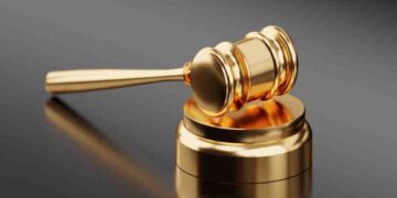 Navigating Your First Workplace Lawsuit Key Steps and Advice