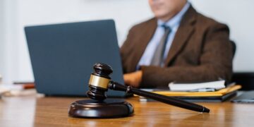 5 Questions to Ask Your Lawyer During Your First Consultation
