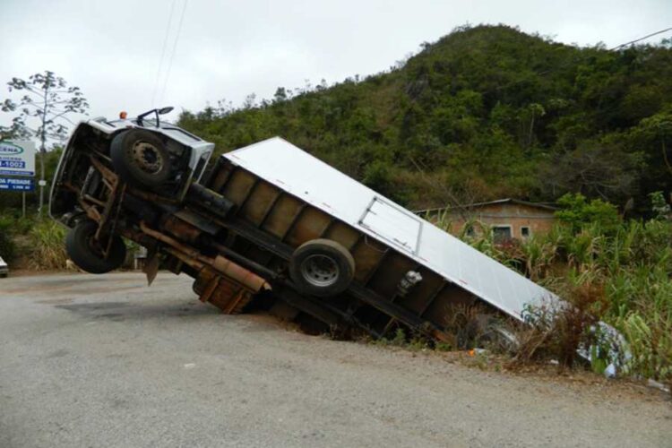 6 Common Parties That May Be Liable in a Truck Accident