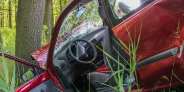 How Can Car Accident Lawyers Guide You Through the Legal Process