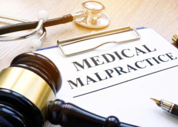 7 Tips on Choosing the Right Medical Malpractice Lawyer