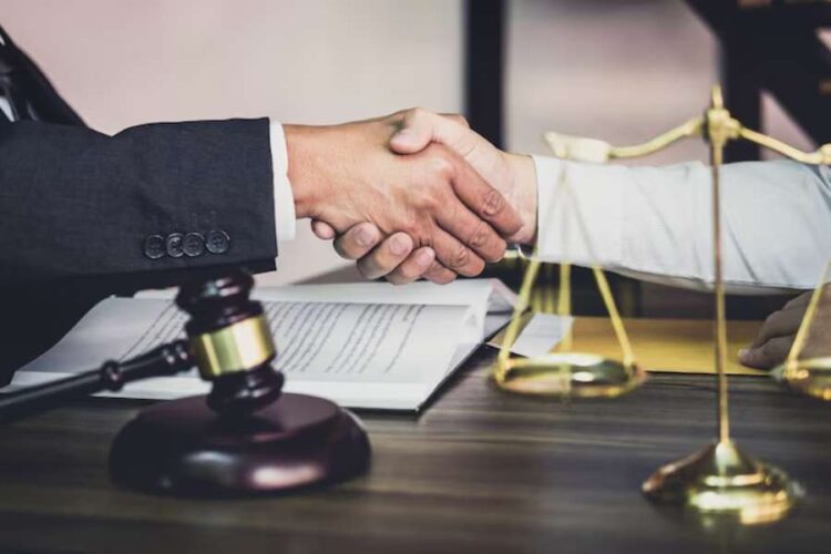 How Personal Injury Lawyers Take You from Injury to Recovery