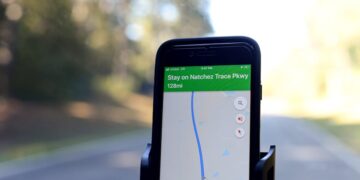 Navigating GPS Tracking Laws by State