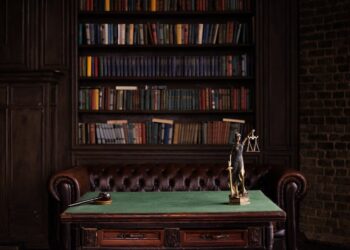 Why Law Firms That Ignore AI Risk Falling Behind