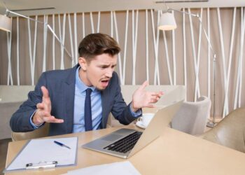 Common Mistakes to Avoid When Working With Accident Lawyers