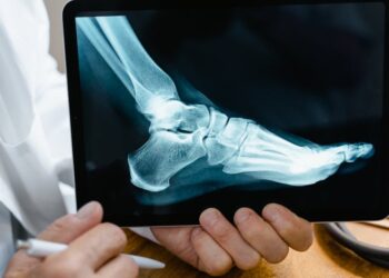 How Personal Injury Lawyers Help You Win Your Case