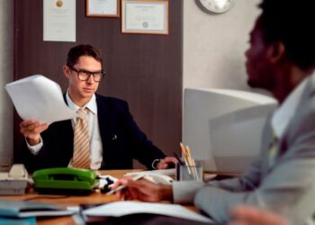 How a Civil Litigation Attorney in MN Handles Breach of Contract Claims