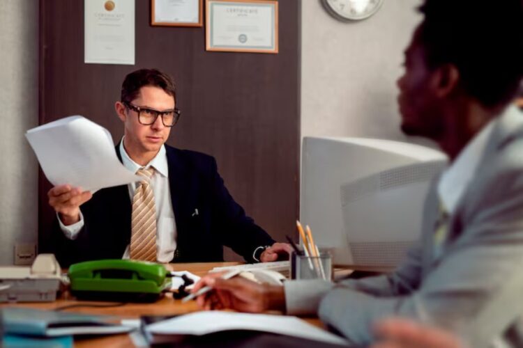 How a Civil Litigation Attorney in MN Handles Breach of Contract Claims